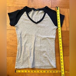 Brandy Melville Gray and Black V-Neck Tee
